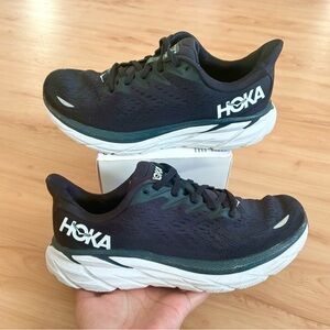 Hoka Clifton 8 Running Shoes, Women's 7.5B (Black/White)